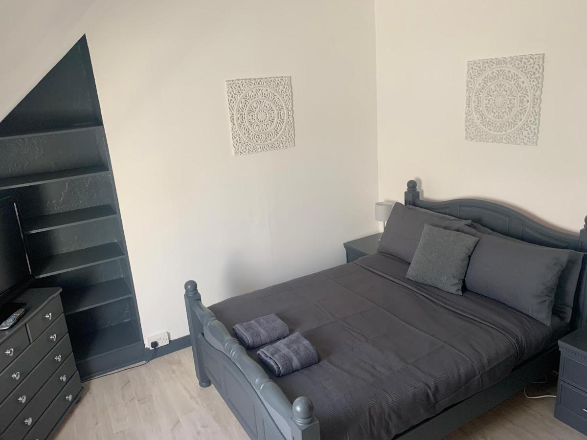 Aspen Guest House Питерхед Экстерьер фото